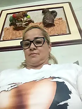 natally ross21 online show from December 2024 10:37:01 PM