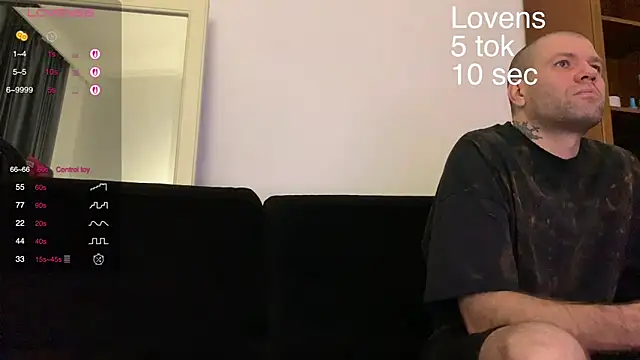 Snapshot of Sexy_Sweets chatting on October 2025 06:29:01 PM Sexy Sweets online show from October 2025 06:29:01 PM
