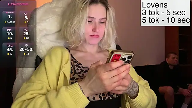 Sexy Sweets online show from December 2025 06:26:01 PM