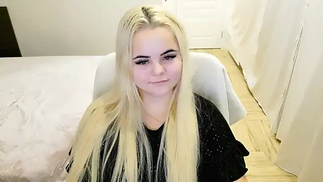 lovely-eyes online show from December 2024 03:59:02 AM