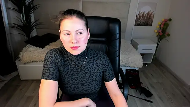 Dana  dom online show from February 2025 02:35:01 AM