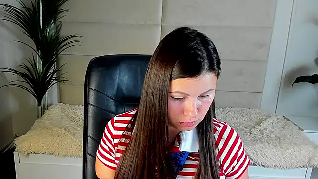 Dana  dom online show from November 2025 12:54:02 AM