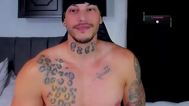 RickG Oficial online show from April 2026 09:56:01 PM