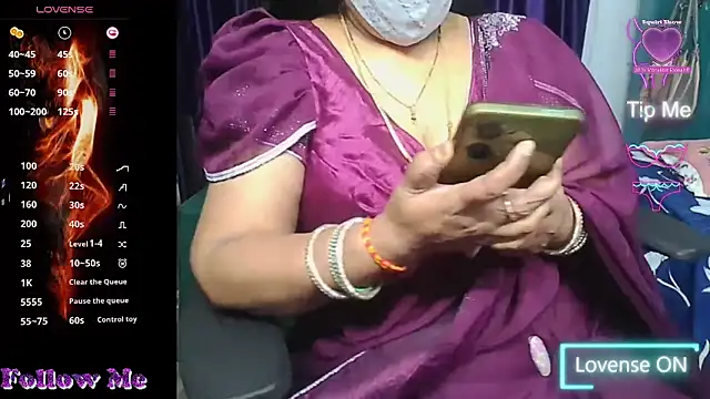 Snapshot of Rani_Darling_99 chatting on June 2026 02:22:01 PM Rani Darling 99 online show from June 2026 02:22:01 PM