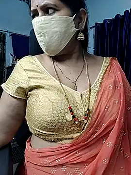 Snapshot of Rani_Darling_99 chatting on June 2026 04:22:01 PM Rani Darling 99 online show from June 2026 04:22:01 PM
