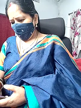 Snapshot of Rani_Darling_99 chatting on June 2026 03:43:02 PM Rani Darling 99 online show from June 2026 03:43:02 PM