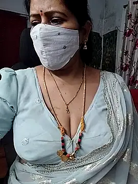 Snapshot of Rani_Darling_99 chatting on June 2026 07:57:01 PM Rani Darling 99 online show from June 2026 07:57:01 PM