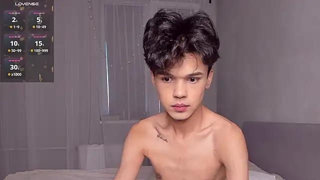 Snapshot of Felix_Rey chatting on July 2026 06:36:01 PM Felix Rey online show from July 2026 06:36:01 PM