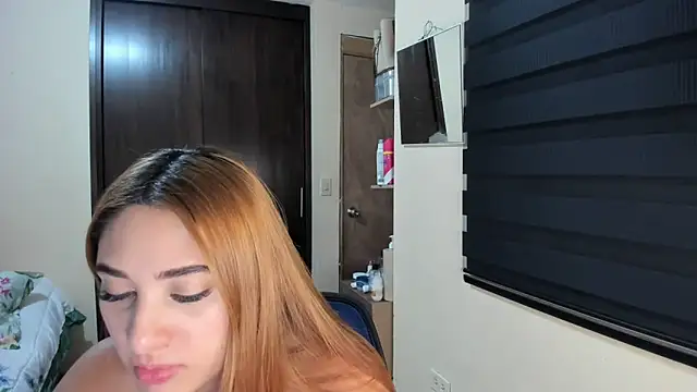 Amy Walker online show from April 2026 07:28:01 PM