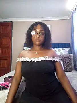 Queen-Chocolate online show from January 2025 09:47:01 AM