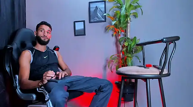 Damian 022 online show from December 2024 03:42:02 PM