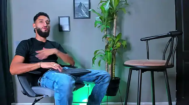 Damian 022 online show from January 2025 11:40:02 PM