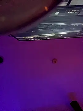 Snapshot of thatdude9_9_9 chatting on December 2024 06:15:01 AM thatdude9 9 9 online show from December 2024 06:15:01 AM