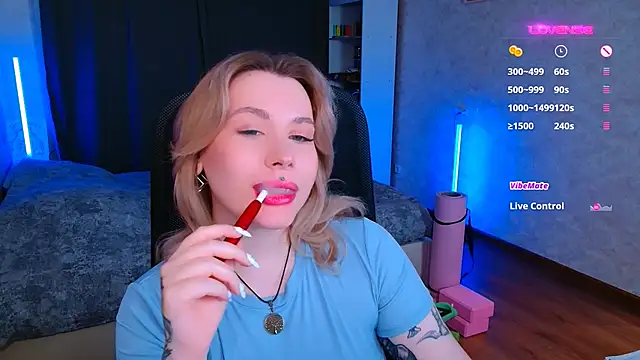 Blueberry-baby online show from December 2024 07:47:01 PM