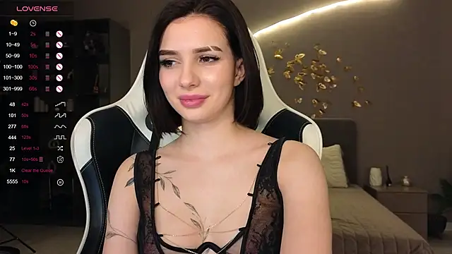 ammy cummy online show from October 2025 02:37:02 AM