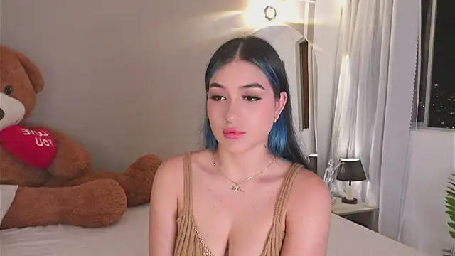 AnnyHizzle online show from November 2025 02:01:02 AM