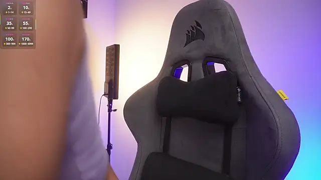 little-eli online show from October 2025 07:12:01 PM