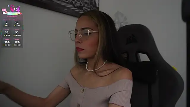 little-eli online show from December 2025 07:07:01 PM