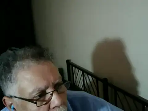 100Tauros online show from December 2025 01:50:02 PM