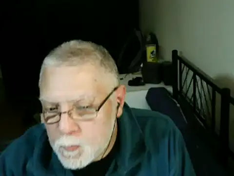 100Tauros online show from April 2026 09:06:02 PM