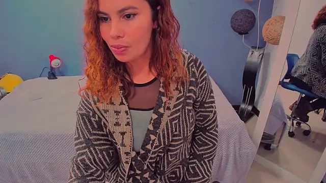 gigi stephans online show from March 2025 04:02:02 AM