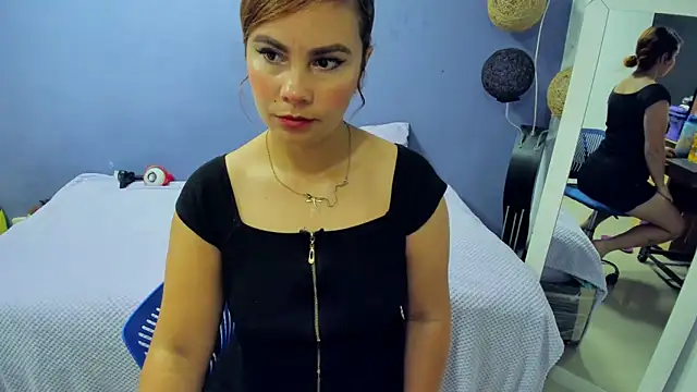 gigi stephans online show from March 2025 12:45:01 AM