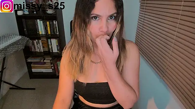 gigi stephans online show from February 2026 01:37:02 AM