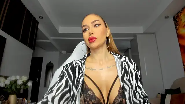 Snapshot of Alessa_Burns chatting on February 2025 05:15:01 AM Alessa Burns online show from February 2025 05:15:01 AM