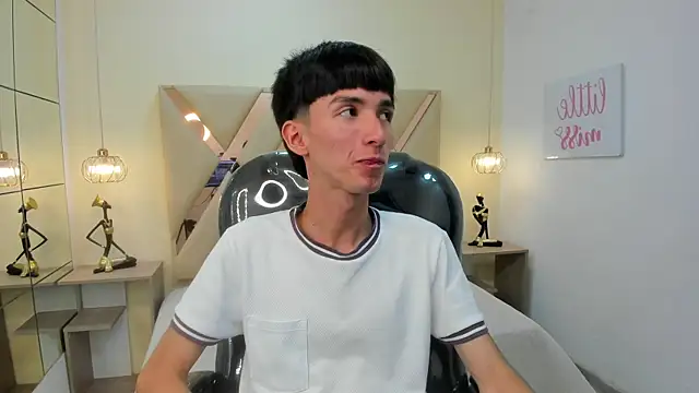 Jake evans online show from December 2025 01:20:01 PM