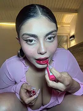 Snapshot of zui_lu chatting on February 2026 01:45:04 AM zui lu online show from February 2026 01:45:04 AM