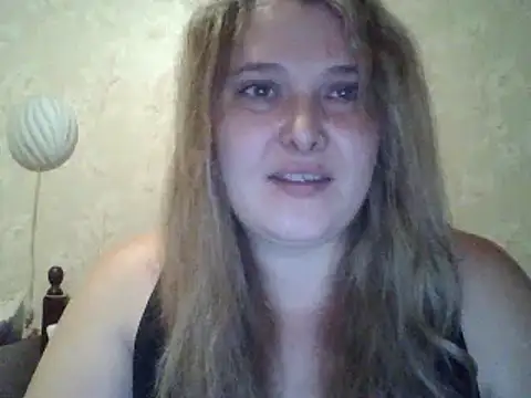 ParisMimi online show from December 2025 12:25:02 PM