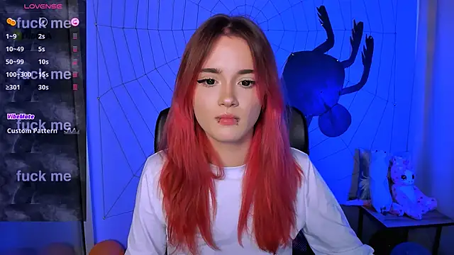 liana kisses online show from October 2025 07:49:01 PM