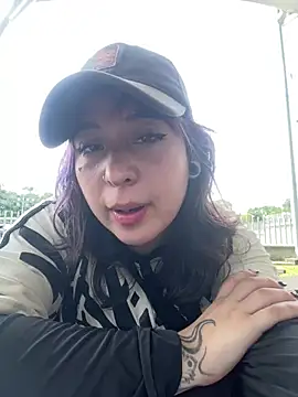 Snapshot of FernandaOrtegaaa chatting on May 2026 04:25:02 PM FernandaOrtegaaa online show from May 2026 04:25:02 PM