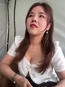 Efangfang online show from March 2025 07:04:02 AM