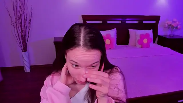 StaceySunny online show from April 2026 05:09:02 PM