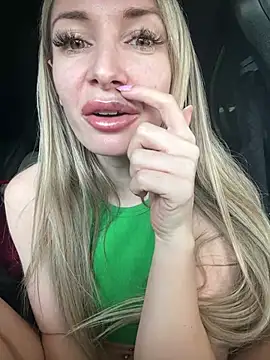 Micky Muffin online show from March 2025 09:18:02 AM