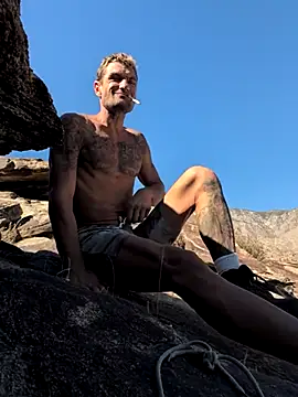 klownman1 online show from October 2025 05:53:01 PM