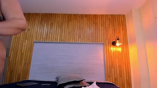 amelialeen7 online show from January 2025 04:30:02 PM