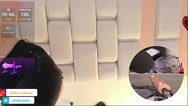 AndreaValencia online show from September 2025 08:01:02 PM