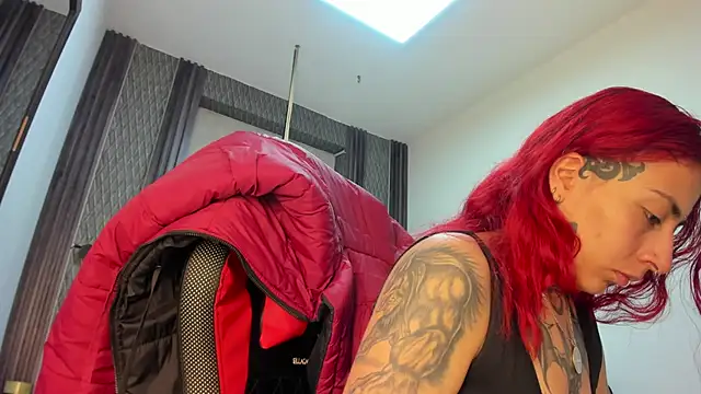 selene red  online show from June 2026 02:45:02 AM