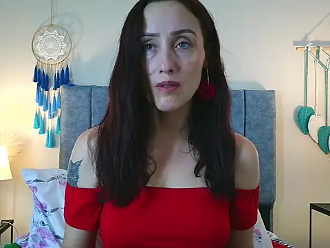 IberianMoonMK online show from January 2026 05:26:02 PM