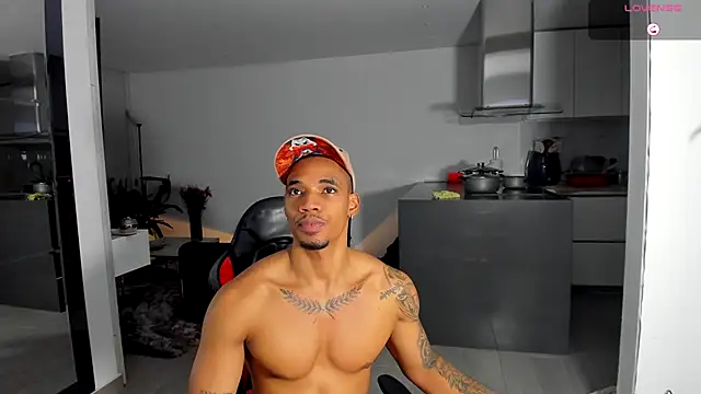 TROYWESLY- online show from October 2025 12:08:02 AM