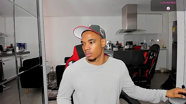 TROYWESLY- online show from November 2025 12:39:02 PM