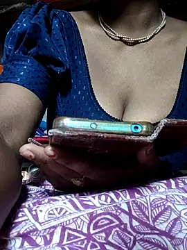 Snapshot of DARK_WINE_ chatting on September 2025 06:37:01 AM DARK WINE  online show from September 2025 06:37:01 AM