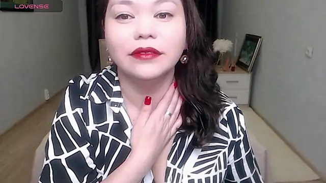 Snapshot of supersex_96 chatting on February 2025 02:37:01 PM supersex 96 online show from February 2025 02:37:01 PM