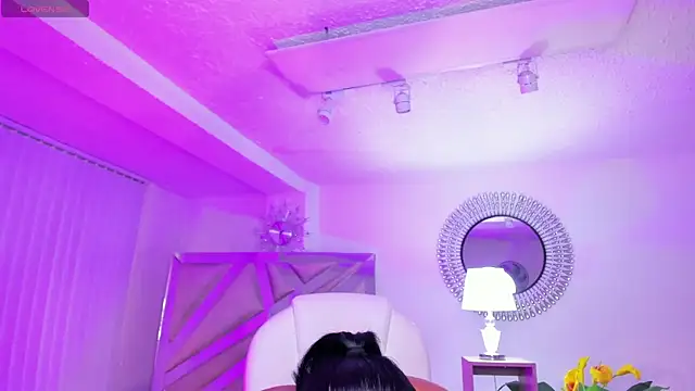 madisson davon online show from December 2024 01:54:01 PM