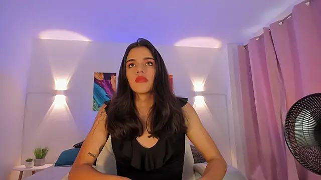 NoahCasstro online show from February 2025 02:18:01 PM