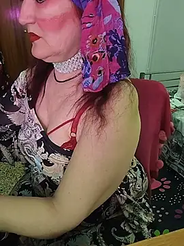 SabrinaXlovess online show from April 2026 04:12:01 PM