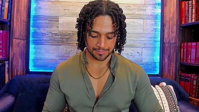 MikeEstevess online show from February 2025 02:31:01 AM