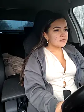 stacy stoone online show from November 2025 07:16:01 AM